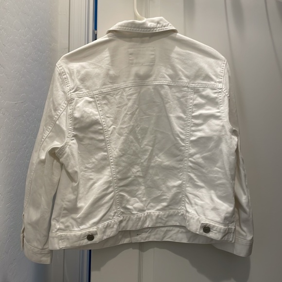 Ann Taylor White Denim Jean Cropped Jacket - Picture 6 of 7